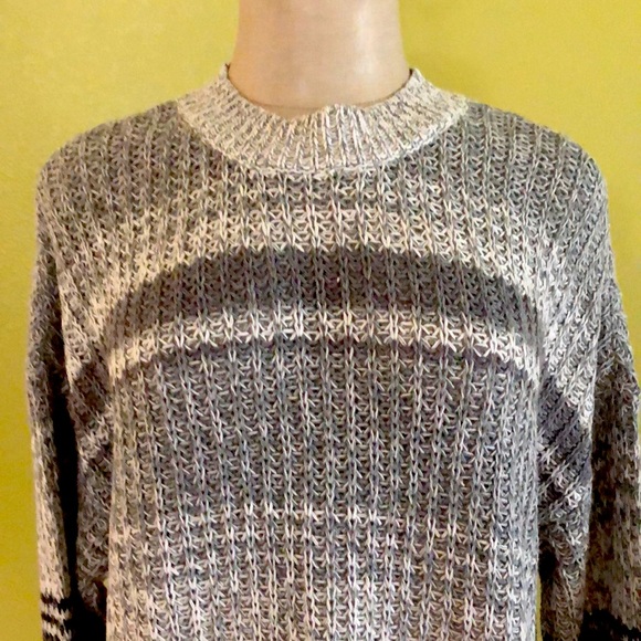 🔥NWT🔥 American Eagle Outfitters Women’s Oversized Crew Neck Sweater - Picture 1 of 6